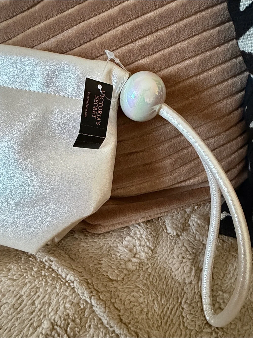 Victoria’s Secret Small Pearl-Accent Wristlet Clutch - Cream
